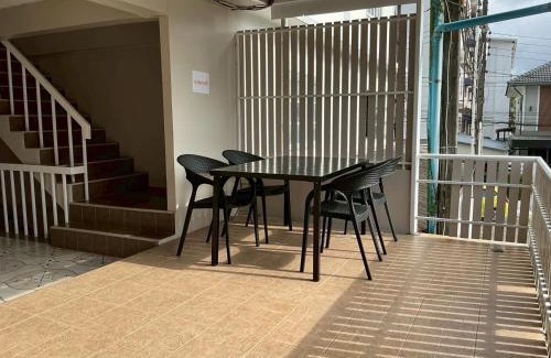Chanthaburi Hotel | Little Rooms