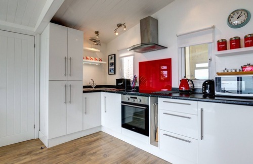 Stoke Fleming House | Little Seawatch - One Bedroom House, Sleeps 2