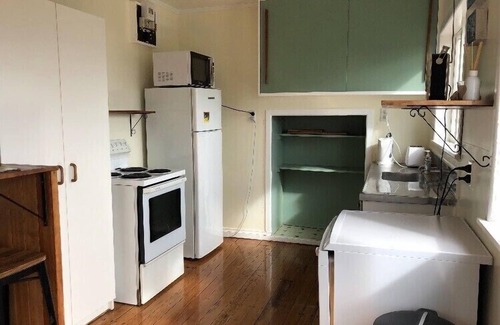 Whangarei Heads House | Little squirt - our kiwi dream