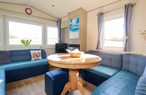 Wadebridge House | Little Trevorrick Caravan