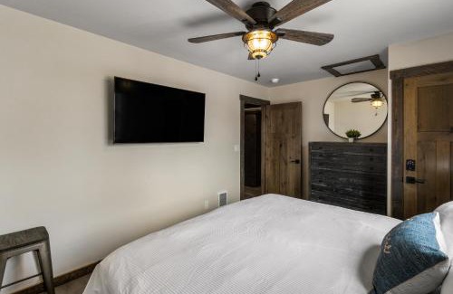 West Yellowstone House | Little Tuckaway