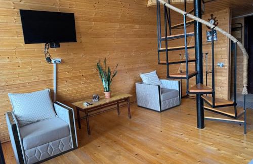 Khelvachauri Ski Chalet | Little Wood Cabin