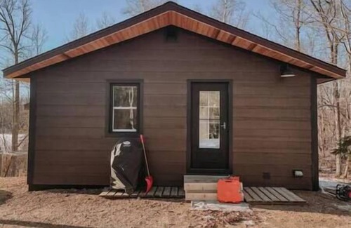 Remer House | Littlefoot Lodge Little Thunder Lake Getaway!