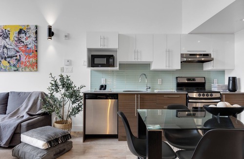 Downtown Montreal Apartment | Liv MTL - Downtown