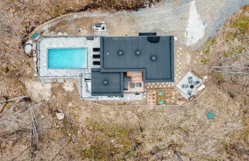 La Conception Ski Chalet | LIV Tremblant - mountain escape close to skiing