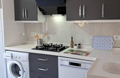 Mithatpasa Apartment | live directly by the sea D. 1