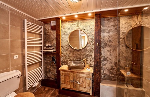 Ulmen Other | Live like a knight and a noble lady in a medieval home