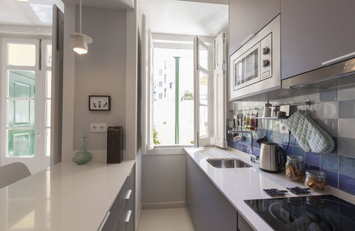 Sao Jorge de Arroios Apartment | Live like a Lisboeta! Located in the quiet and quaint neighborhood of Arroios