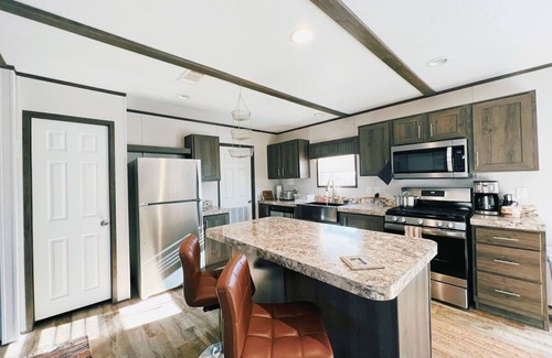 Center Point House | Live Oak Ranch House
