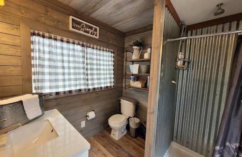 Orderville House | Live Simply Cabin, Walking distance to East Zion trails