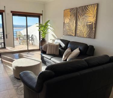 Sao Martinho do Porto Apartment | Live the Beach Life, Duplex Apartment with Beach Views Just 3 Minutes from the Ocean
