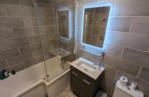 Speke Apartment | Liverpool Airport Accommodation