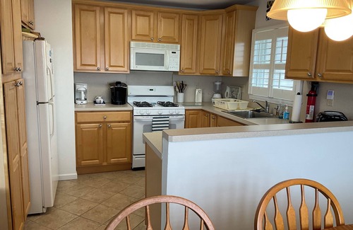 Lavallette House | LIVIN’ LIFE IN LAVALLETTE - TOP FLOOR RENTAL