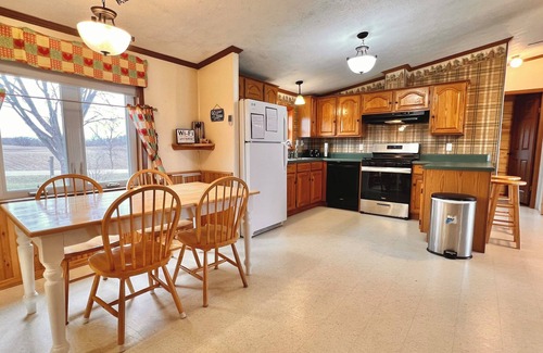 Alexandria Cabin | Livin' the Dream with a whole lot of fun for everyone!