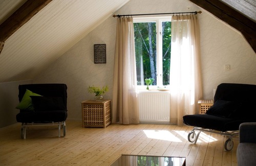 Alingsas House | Living and fishing in wonderful nature!