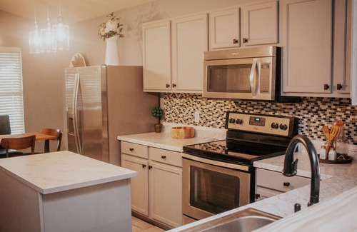 Austin House | Living La Vida in Austin, Tx. near Tesla Giga, and COTA