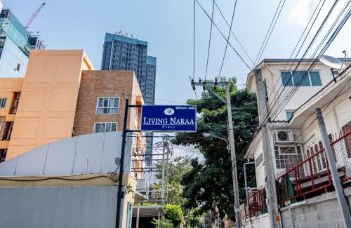 Sathorn Hotel | Living Naraa Place