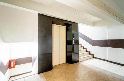 Sathorn Hotel | Living Naraa Place