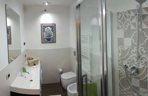 Pino Torinese Apartment | LIVING ON THE HILL WITH GARDEN