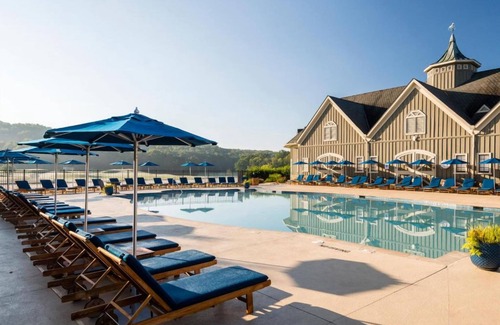 Adairsville Hotel | Living the Cottage Suite Life & Outdoor Adventure Awaits! Pool, Spa & Fitness