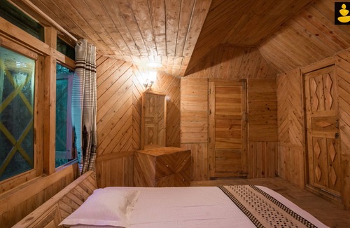 Kotkhai Other | Livingstone Ojuven Adventure Tree House, Kothkai