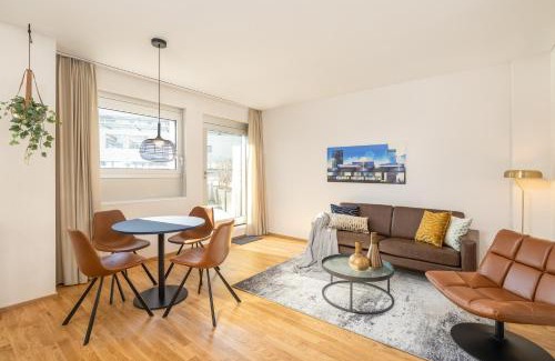 District 9 Apartment | LivingTown