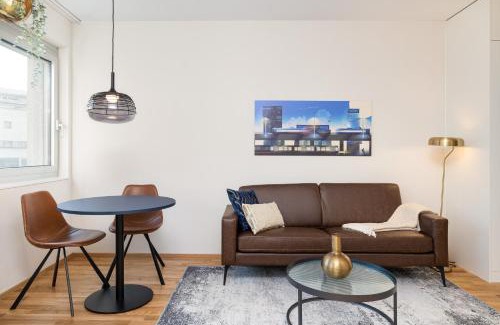 District 9 Apartment | LivingTown