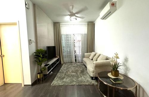 Central Seberang Perai Apartment | Livistona Luxe Apartment