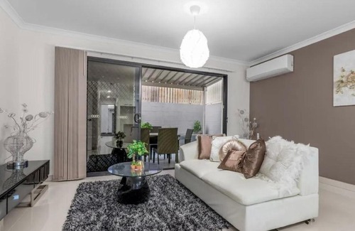 Algester House | Lize x Appartment