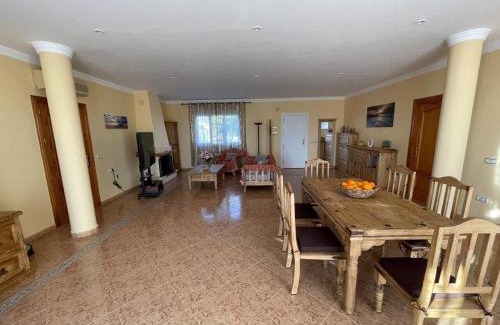 Zurgena Villa | Llanos del Peral - Zurgena - sleeps 6 - R092