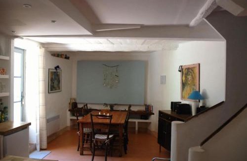 Camplong-d'Aude House | Lo Cantou Comfortable holiday residence