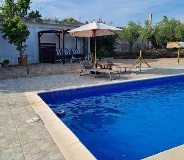 L'Ampolla House | Lo raconet