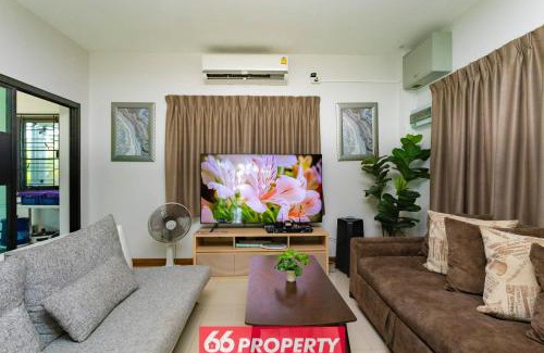 Chiang Mai Villa | Local 4BR Pool House - Near City with Pool Table