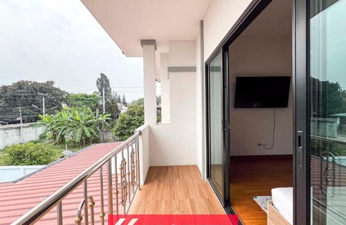 Chiang Mai Villa | Local 4BR Pool House - Near City with Pool Table
