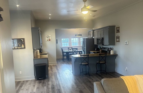 Enterprise House | Local With a Side of Cozy