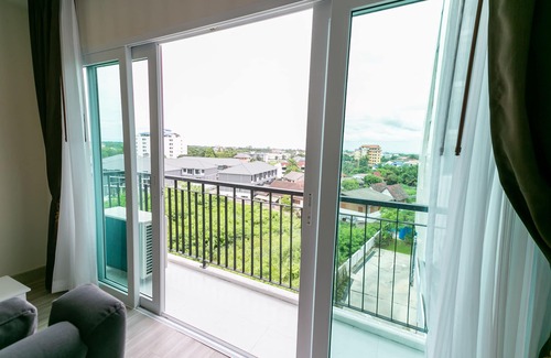 Chiang Mai Apartment | Locals Prio ChiangMai Central Airport Plaza