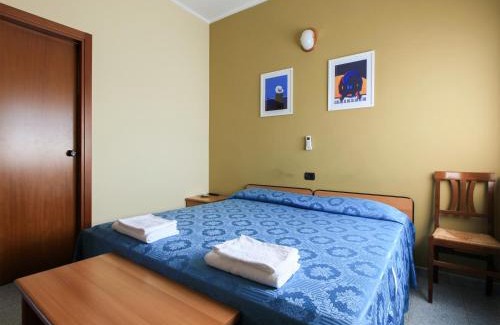 Castello d'Agogna Hotel | Locanda La Castellana