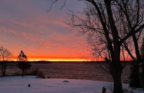 Adolphustown House | Located 12 kilometers east of Picton on Lake Ontario, Adolphus reach.