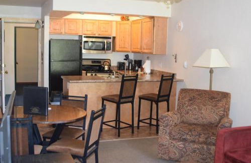 Historic District Apartment | Located At Base Of The Magnificent Mt, Quandary