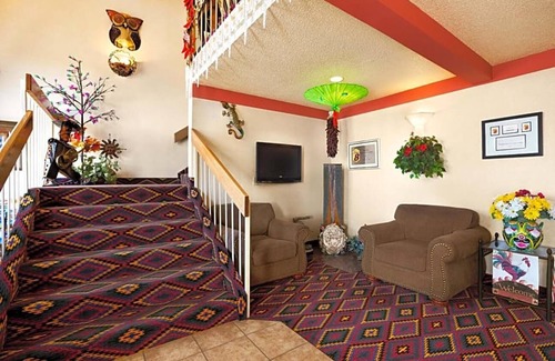 East Las Vegas Apartment | Located off Interstate 25, this Las Vegas .