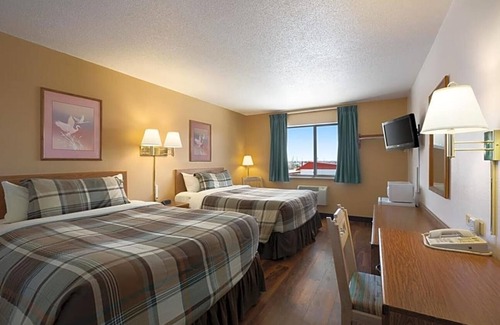 East Las Vegas Apartment | Located off Interstate 25, this Las Vegas .