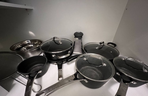 Halton Regional Municipality Apartment | Located on 2nd Floor of Condo, Entire Apt, Free Wifi, Free Parking