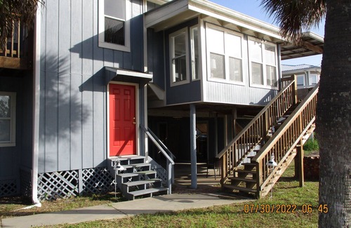 Salem House | Located on canal, quiet paradise, for 9-10 guests