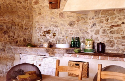 Colle di Val d'Elsa Villa | Located on a wine producing estate, this magnificent property has a 360 degree view on the surro.