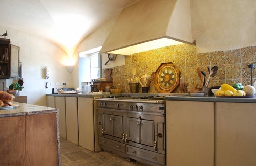 Colle di Val d'Elsa Villa | Located on a wine producing estate, this magnificent property has a 360 degree view on the surro.
