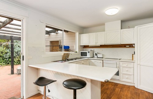 Jan Juc House | Located right near Jan Juc Surf Beach