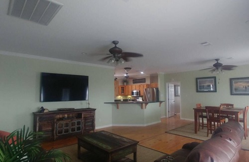Port O Connor House | Location, Location! Only Steps to Froggies Boat Ramp and Bait dock