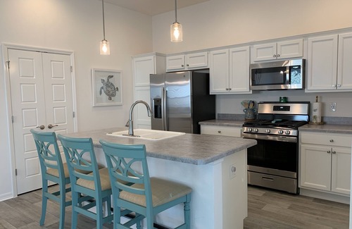 Wildwood House | Location Location Location Village of Richmond New 3/2 with Golf Cart