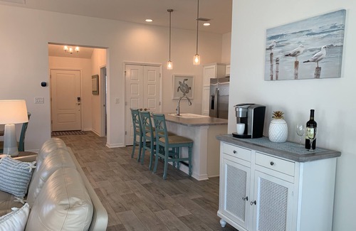 Wildwood House | Location Location Location Village of Richmond New 3/2 with Golf Cart