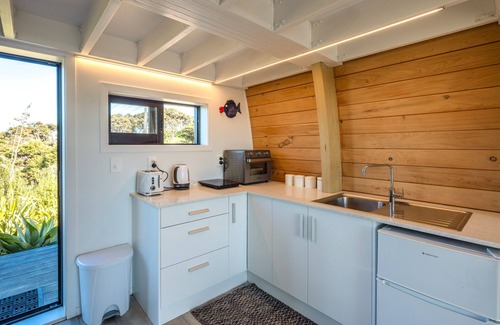 Ostend Cabin | Location matters! This is romance!